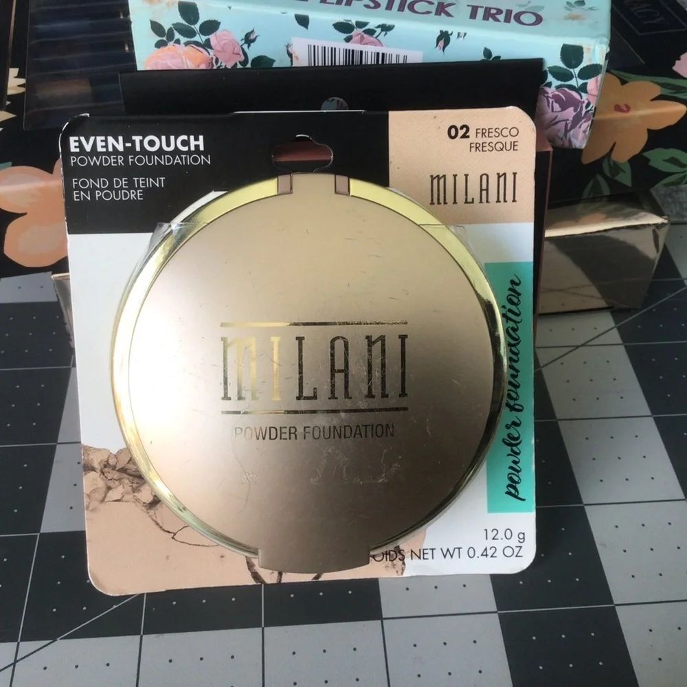 Makeup bundle - Picture 5 of 8